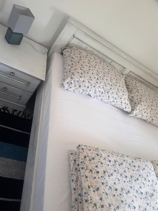 Apartment Terra Rossa Kaštelir Екстериор снимка