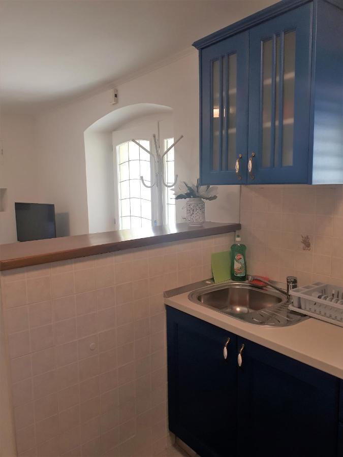 Apartment Terra Rossa Kaštelir Екстериор снимка