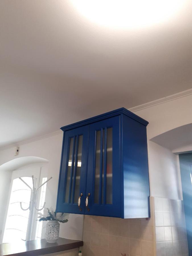 Apartment Terra Rossa Kaštelir Екстериор снимка