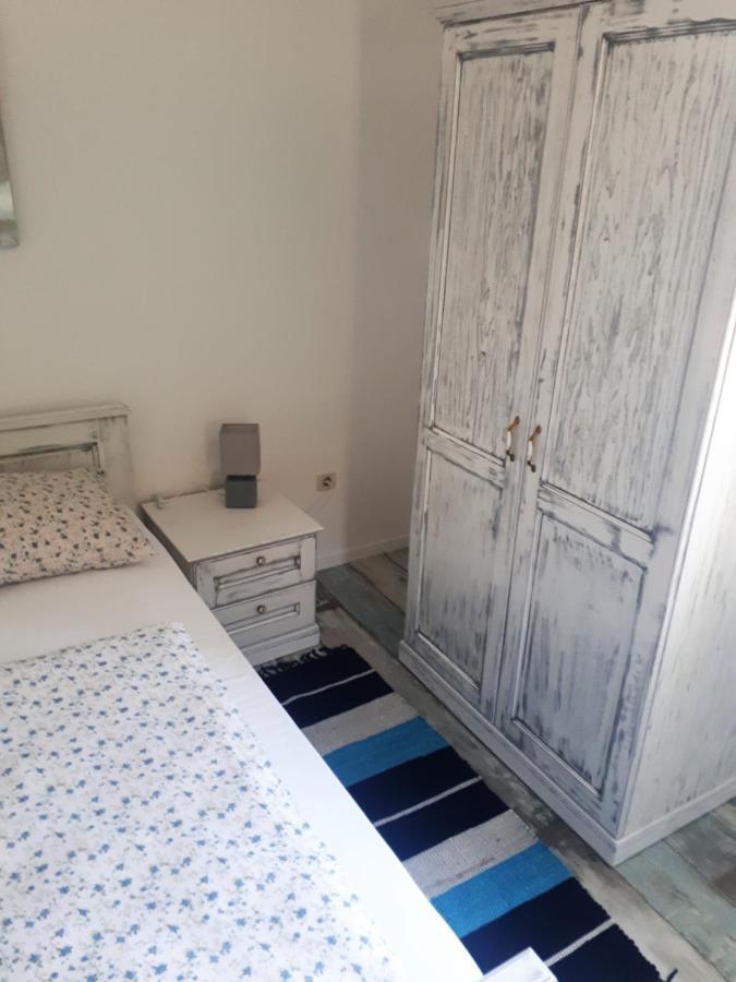 Apartment Terra Rossa Kaštelir Екстериор снимка
